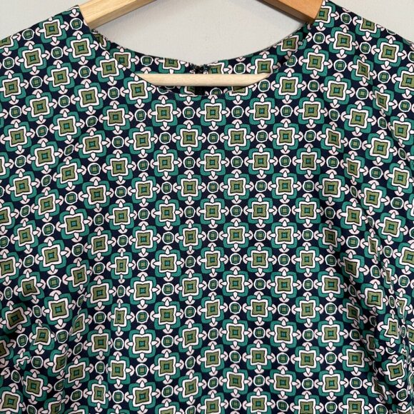 Boden Geometric Pattern Shift Mini Dress Womens 16/18R Green Short Sleeve Preppy - Picture 7 of 14
